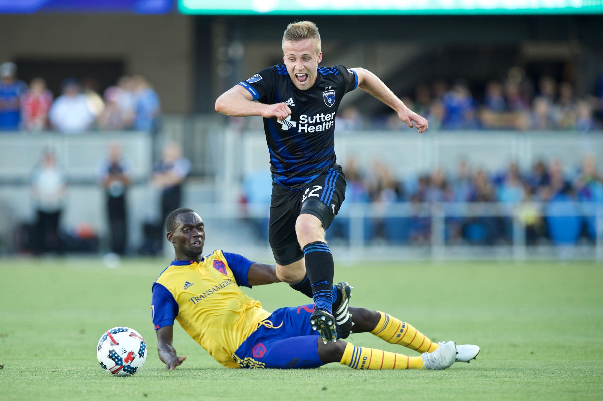 皇家马德里 皇家马德里